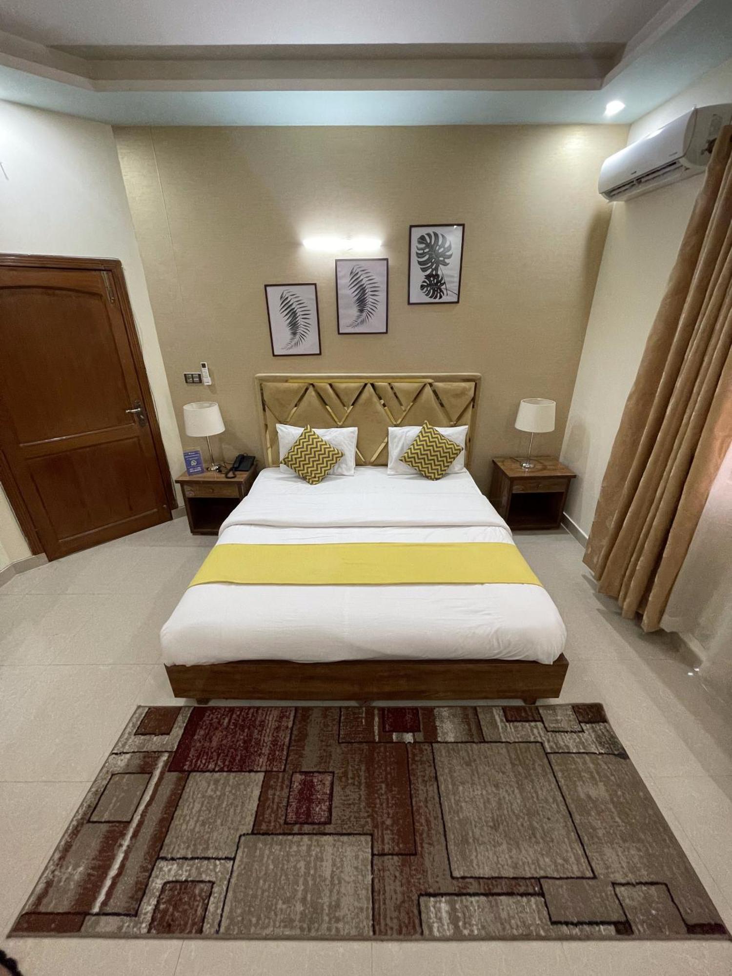 Umda Horizon Hotel Islamabad Exterior photo